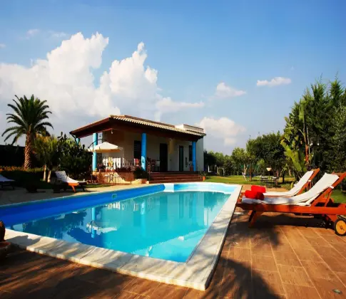 swimming pool installation
