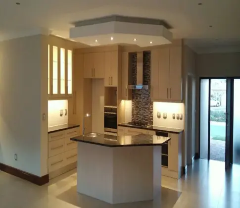 kitchen fit out Dubai