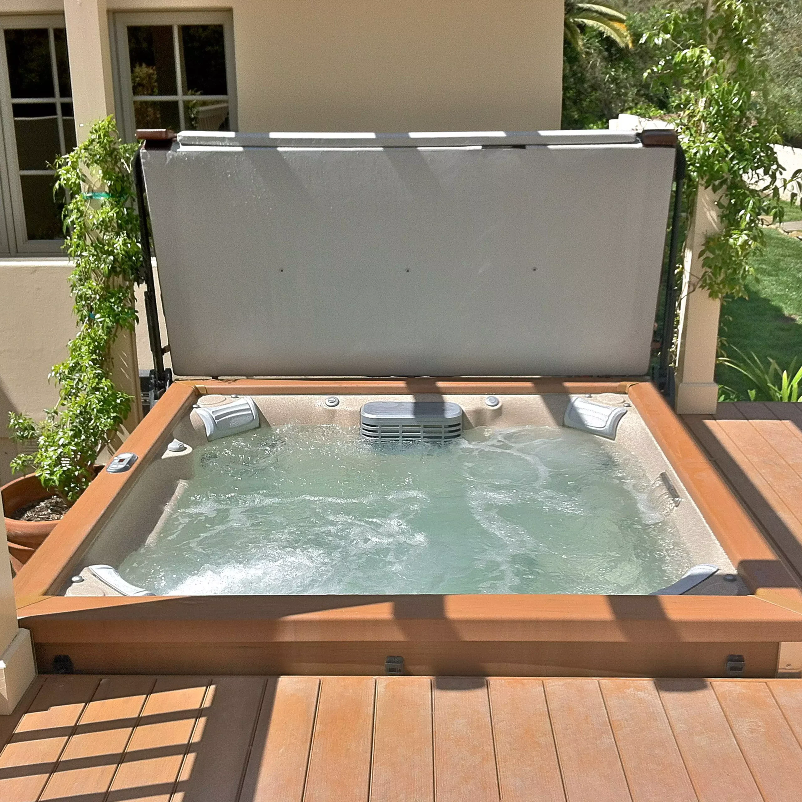 New Jacuzzi And Spa